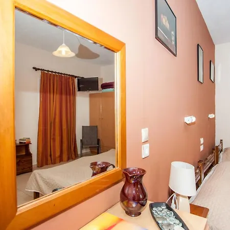 Folies * Lourdata (Kefalonia)